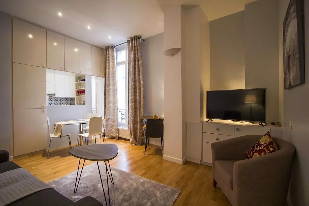 Saint Honore B&B 2*